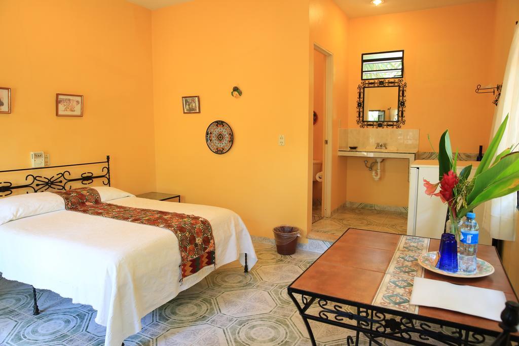 Santa Elena The Flycatcher Inn Retreat Hotel מראה חיצוני תמונה